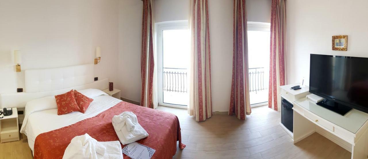 Hotel Кастель-Гандольфо Экстерьер фото