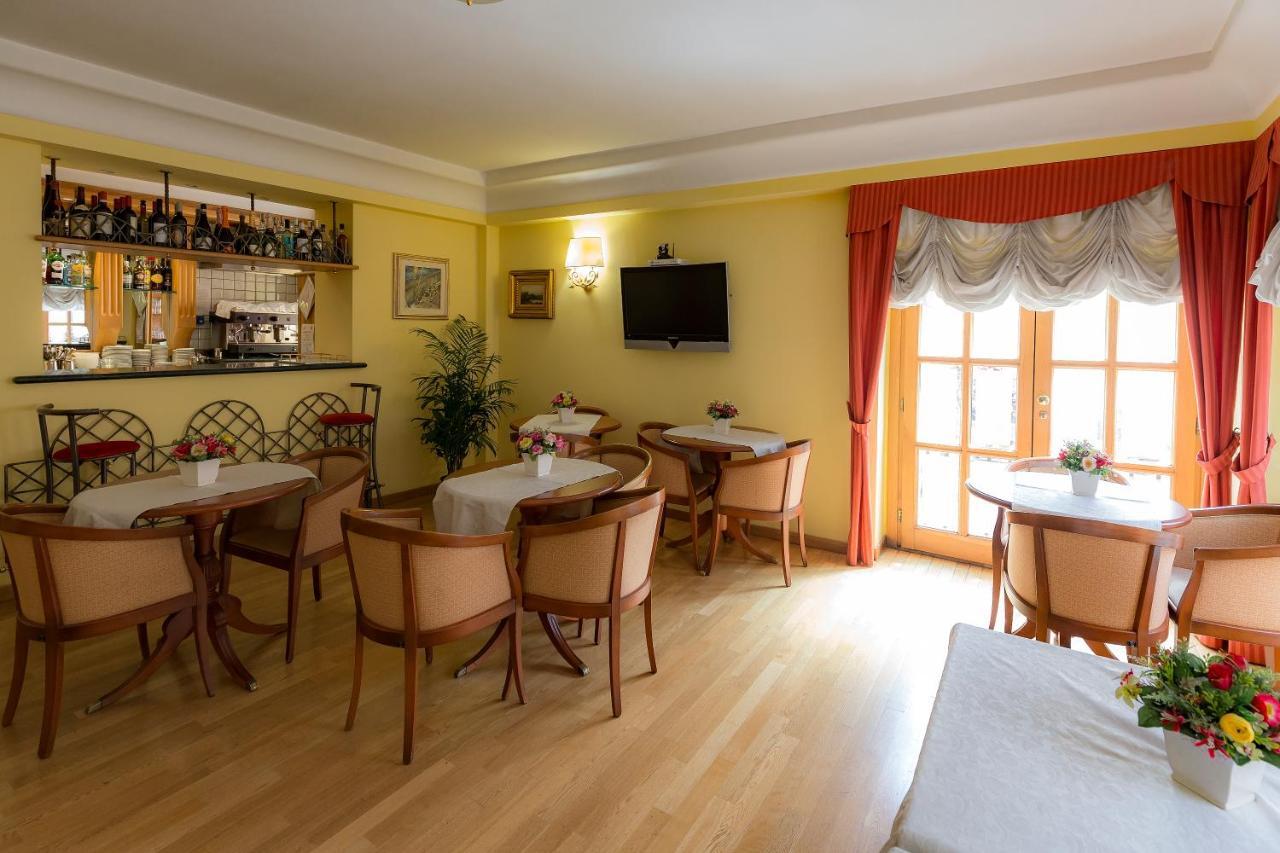 Hotel Кастель-Гандольфо Экстерьер фото